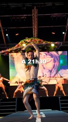 WHY - UN SHOW ACROBATIQUE À COUPER LE SOUFFLE Ce vendredi 7 août à 21h30, Gym Prod transforme la scène de l’Ag