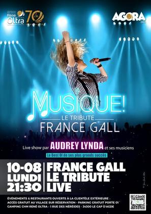RÉSISTE… À L’ENVIE DE CHANTER ? IMPOSSIBLE ! 🎤 Lundi 10 août à 21h30, l’Agora rend hommage à l’inoubliable Fra
