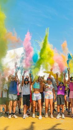 70’s Run Party Retour sur une course haute en couleurs ! 🌈 Rendez-vous le 17 août à 10h pour la prochaine 🤩. #