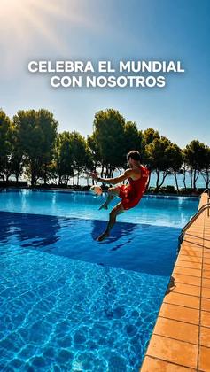 Aquí también se juega el Mundial ⚽ Un pase, una jugada, un equipo. El verano se celebra así. _________________