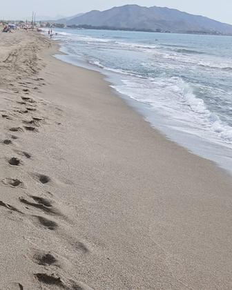 🌊🌿 Naturaleza, respeto y calidad frente al Mediterráneo. Hablar de El Playazo de Vera es hablar de una playa c