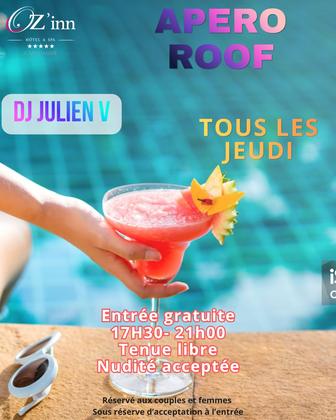 🌅 Après la plage, prenez de la hauteur... Le sable s'efface, le soleil poursuit sa course et le rooftop de l'O