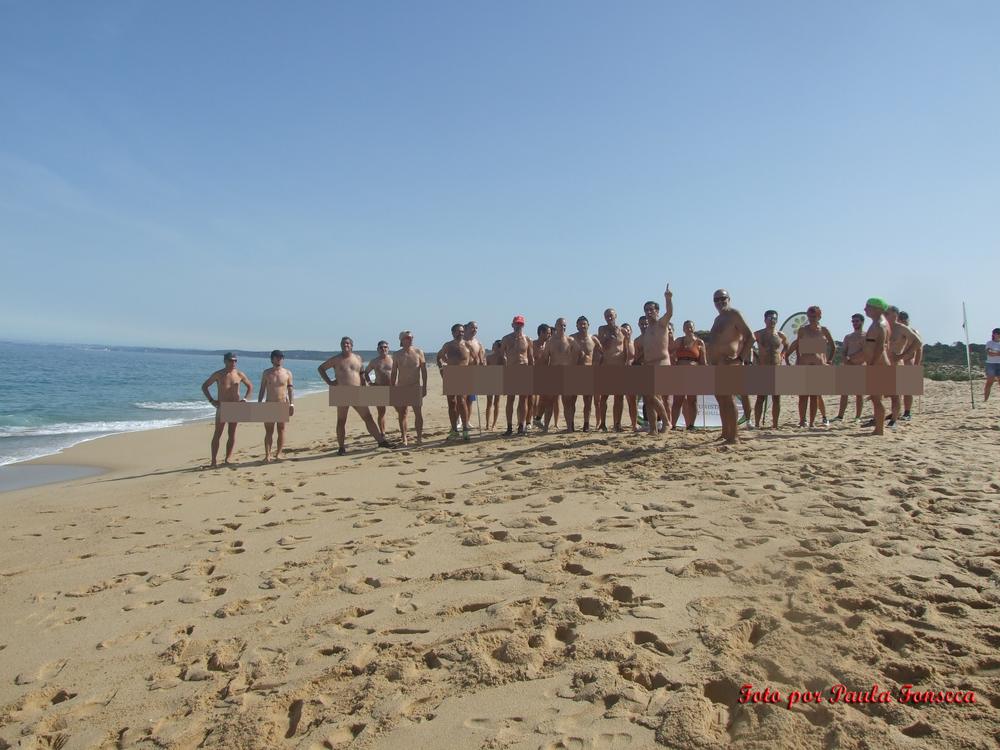 Photograph from the official gallery of the 11th Légua Nudista do Meco.